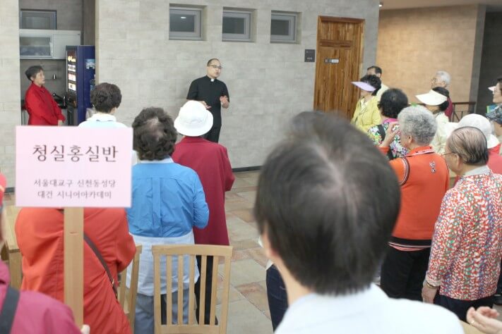 9c51d2f5057141679d5ece2a1bcf2323_1431297