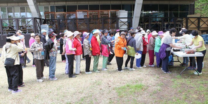 9c51d2f5057141679d5ece2a1bcf2323_1431297