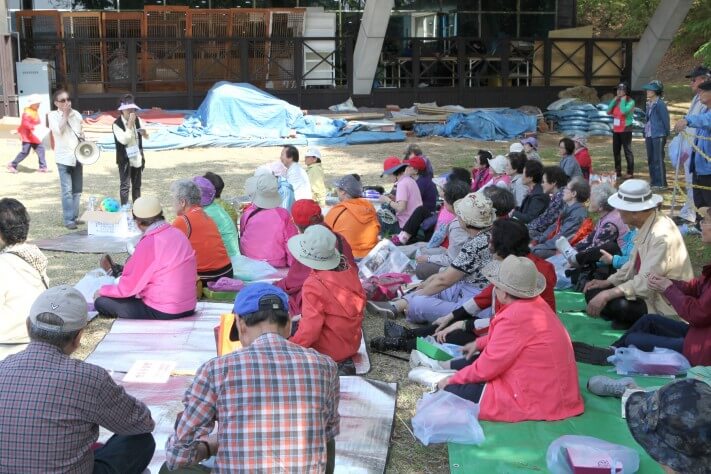 9c51d2f5057141679d5ece2a1bcf2323_1431297