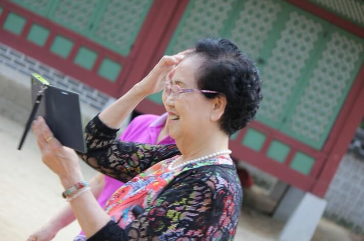 d00f17eb4fb1fe3f1843bb56fc7ed5f7_1434786