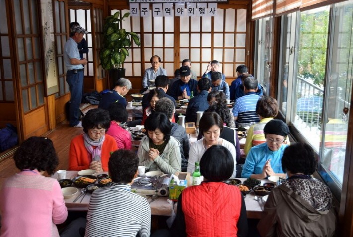 2aac540ef0a90f8be12fab07713fd423_1444578