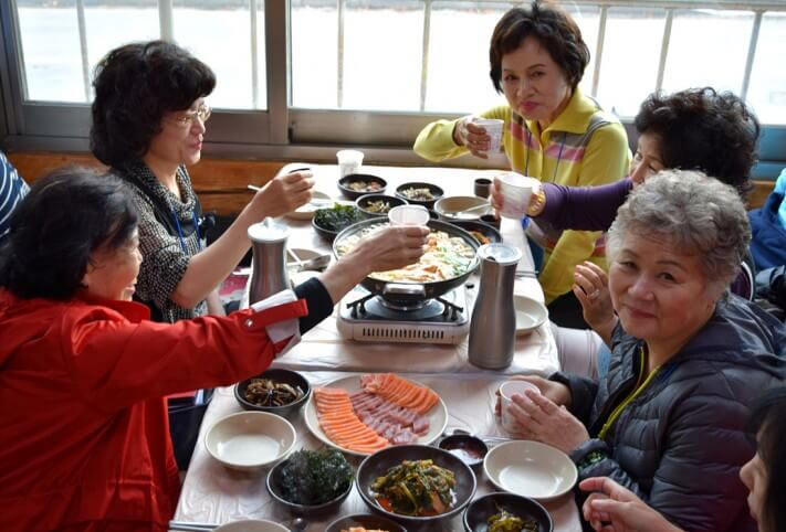 2aac540ef0a90f8be12fab07713fd423_1444578