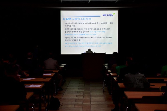 f7367c76e0c3b2202eeb5819a6ba7cc3_1443966