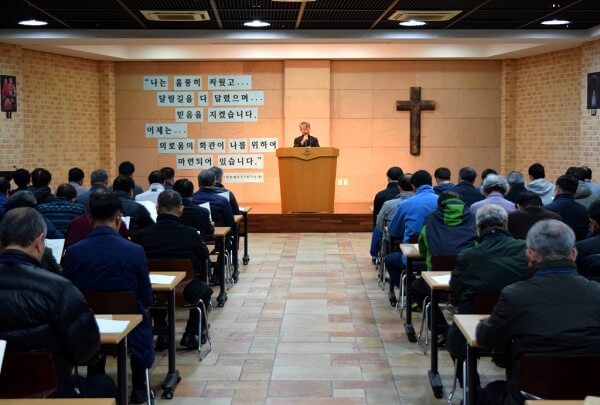 c1cbbd3dce466dd56b9d2ba3c4e49ce8_1447145