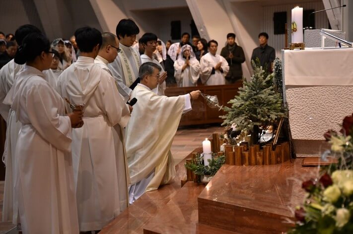 b79341620bc805aba2accb1ced181198_1451058