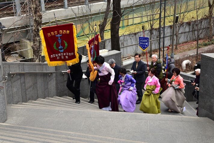 b9b49f7ee00fb51ac6650a2a9ebe67e9_1457878