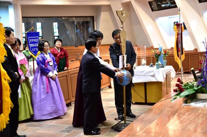 b9b49f7ee00fb51ac6650a2a9ebe67e9_1457878