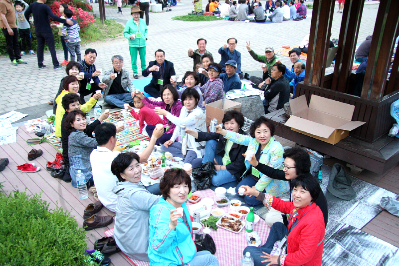 1e8b56e7bce1e19b630c7f8e95a04edd_1462161