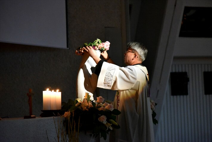 af98ff5d8323cc4062102ca9d9c4a672_1463922