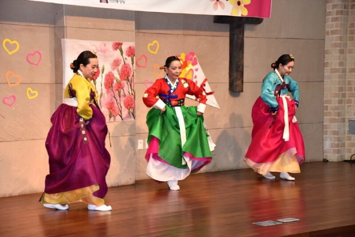 b2395b4c66712708032fc1bcdeb66516_1463070