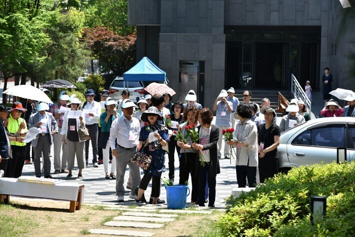 c35a7bff7e138ef8b0e6e9f272f9f919_1463974