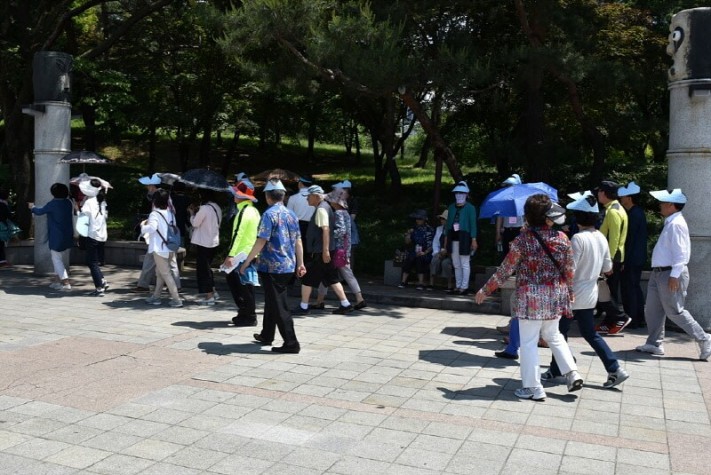 c35a7bff7e138ef8b0e6e9f272f9f919_1463974