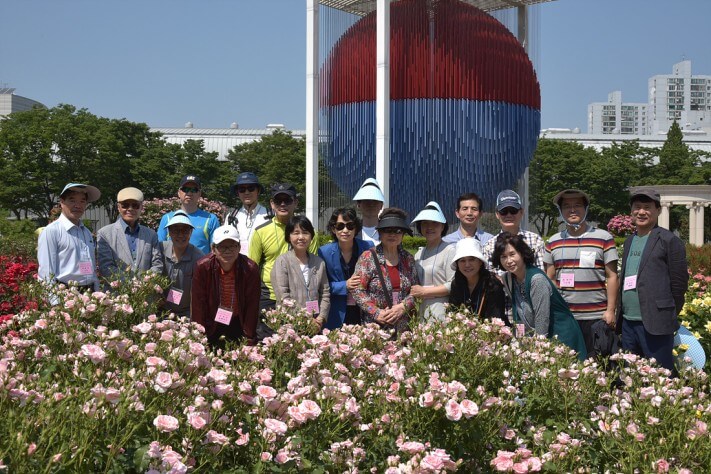 c35a7bff7e138ef8b0e6e9f272f9f919_1463974