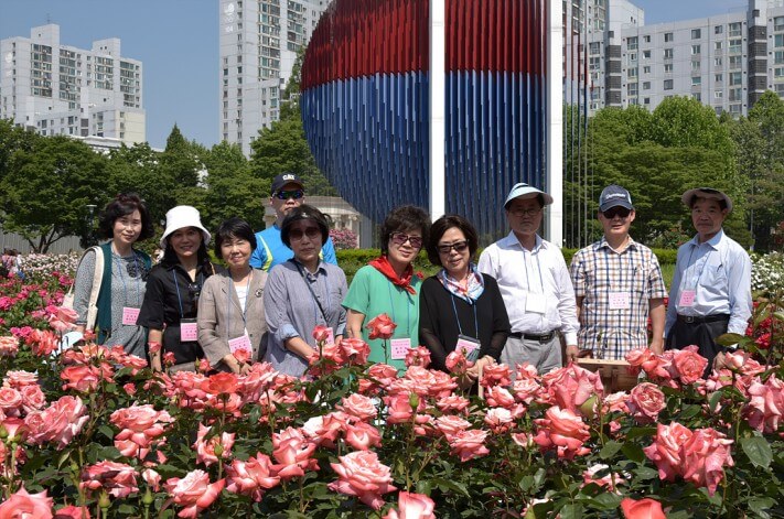 c35a7bff7e138ef8b0e6e9f272f9f919_1463974