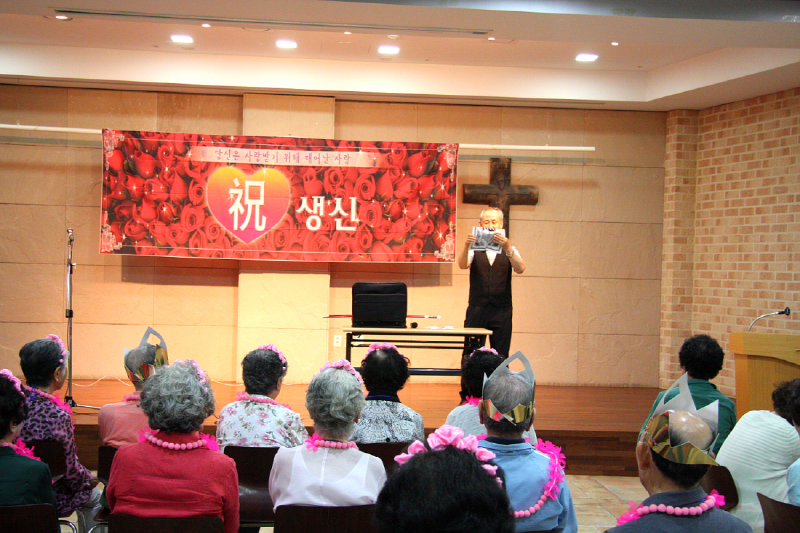 c375692b6053f1c54e31b833bb0023e6_1466740