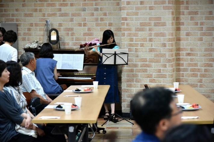 5c60e7ae5a7ff875be3ff9d6e7ece833_1466320