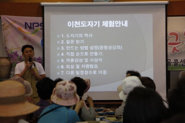 71d844f0759b47b34208499e21c2522b_1464963