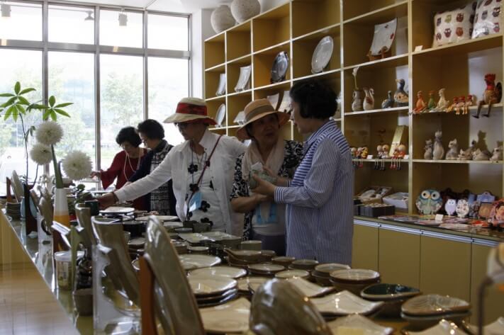 71d844f0759b47b34208499e21c2522b_1464963