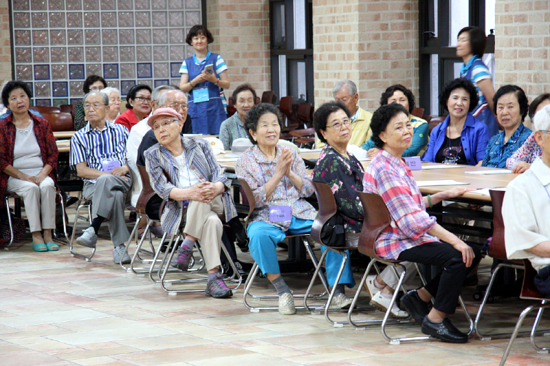 a327f42fec1d2dee2169c5ff2c59d04c_1467553