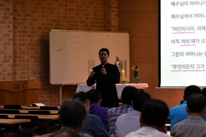 41317c0b8ae52bedba5f77d08cbefeb7_1474866