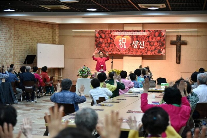 b8329d69fe87268654b2b3c2c699ce4c_1474537