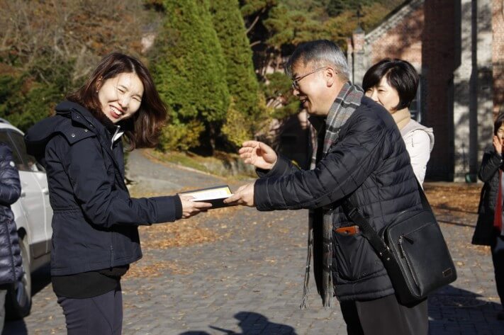 5507b1bfc0d8098f96bea228638455f6_1478090