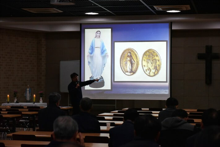 c6de5563521836c32aabf068193819c8_1479652