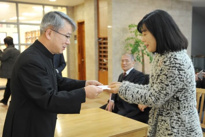 76e40e89c7da5ad7edb07f9f1ce5db1b_1482283