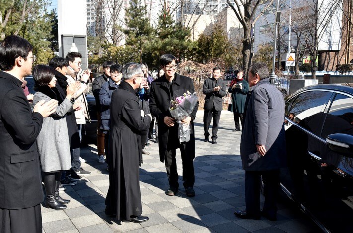 b04ffa7b098bf01955d50a5e4e483622_1487058