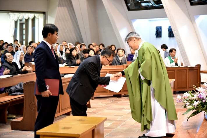 e065f8b1121e610bb6bf4dafc7eb5a6d_1487513