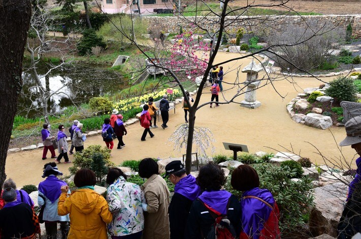 5a2a13eeafb0c4f89d3c8a0890cbb050_1492700