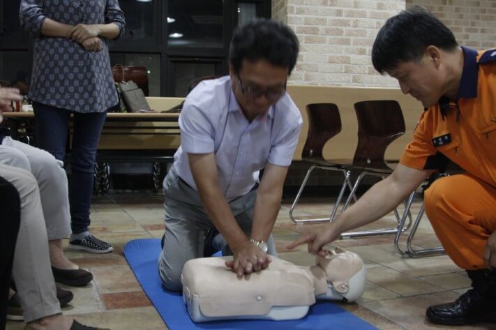 7f6f9cd59494a108ae4688b69dd8bf36_1506696