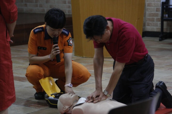 7f6f9cd59494a108ae4688b69dd8bf36_1506696