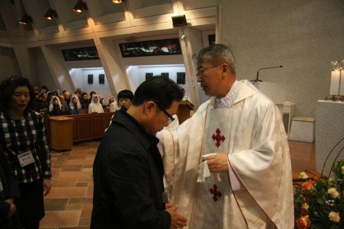 0402348cfcd6f69633f49971f5ff03a9_1511665