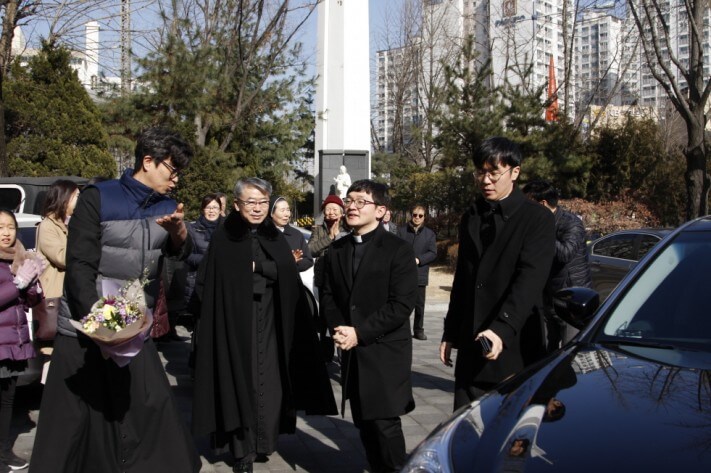 32bb6cdce976e3c04f51160a9a5861ae_1518616