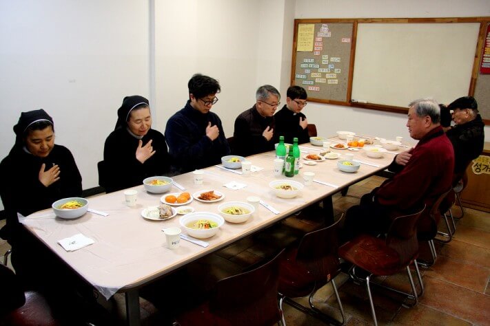 b645b61e758fae7f32e343cef92f8f3c_1520078