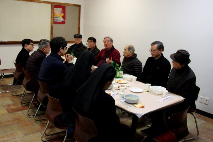 b645b61e758fae7f32e343cef92f8f3c_1520078