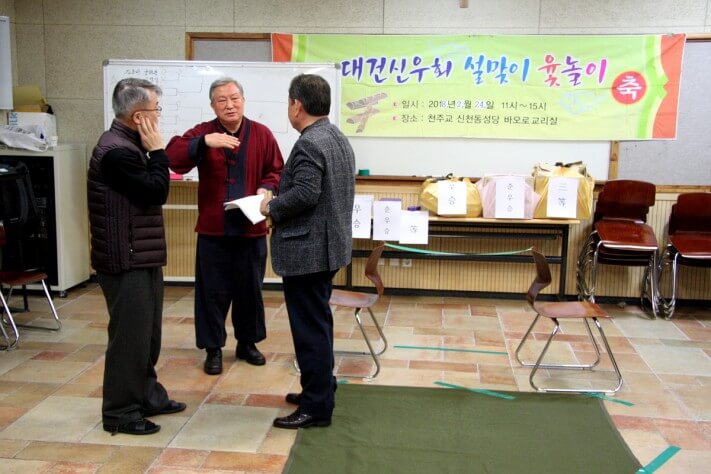 b645b61e758fae7f32e343cef92f8f3c_1520078