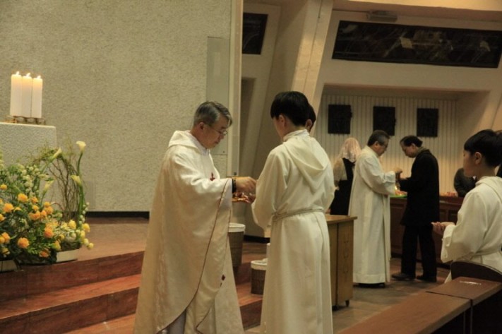 6490ce72cfbcc85a2b76ab62855fc001_1522565