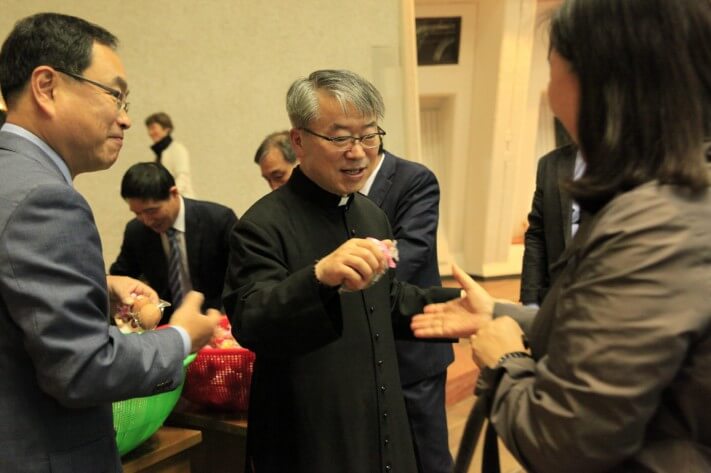 6490ce72cfbcc85a2b76ab62855fc001_1522565