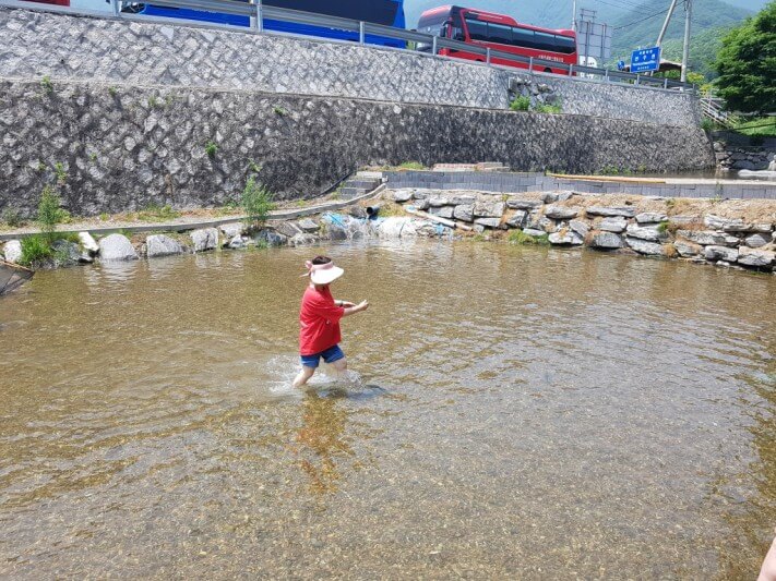 08463ffe1e28dcb4a4fc91b889fdfddd_1528465