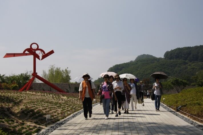 8cd5bfdd0a2ead2b9dafe58c076a04d0_1528268