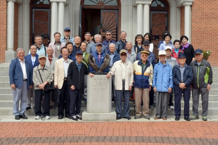 a1a778ad0bd11b0f5ae963cfdea339b2_1537428