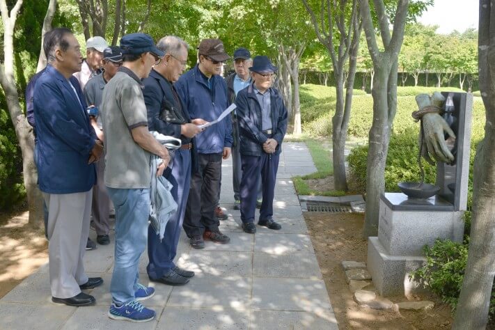 a1a778ad0bd11b0f5ae963cfdea339b2_1537428