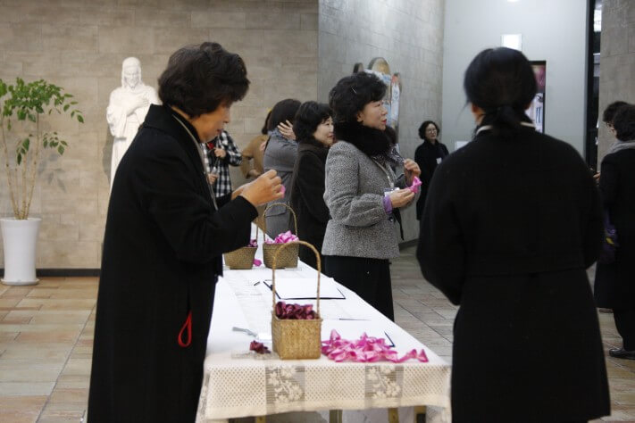 f0e8b969fdab45fe44175a591808fc1f_1549377