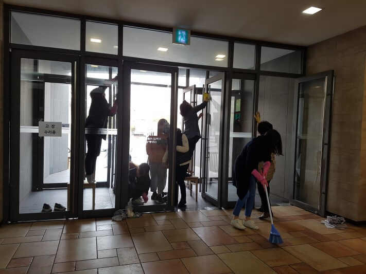 55211bc080c79e7059173665e1096848_1555565