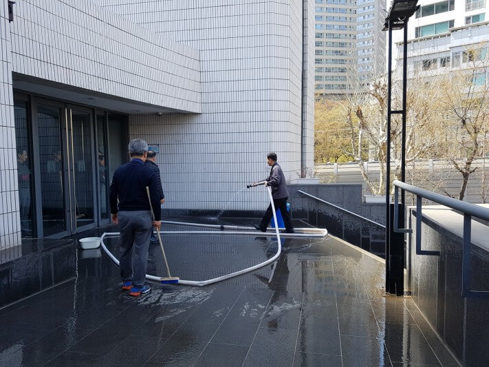 55211bc080c79e7059173665e1096848_1555565