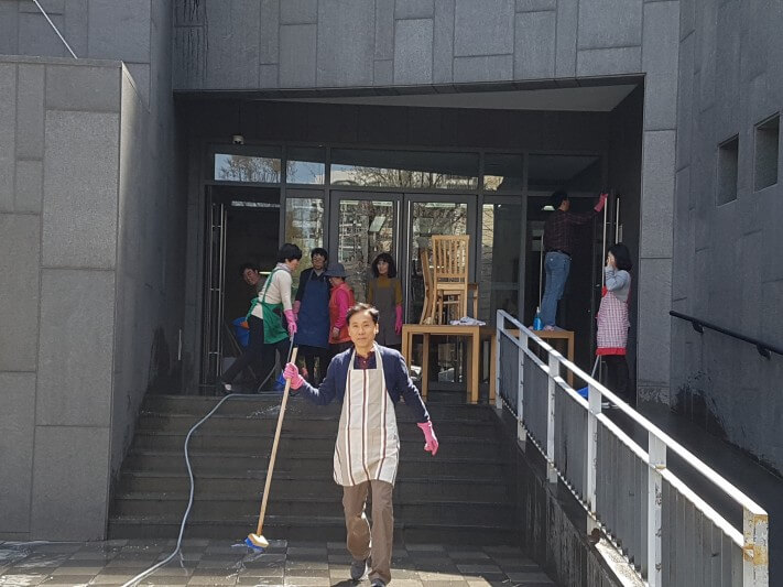 55211bc080c79e7059173665e1096848_1555565