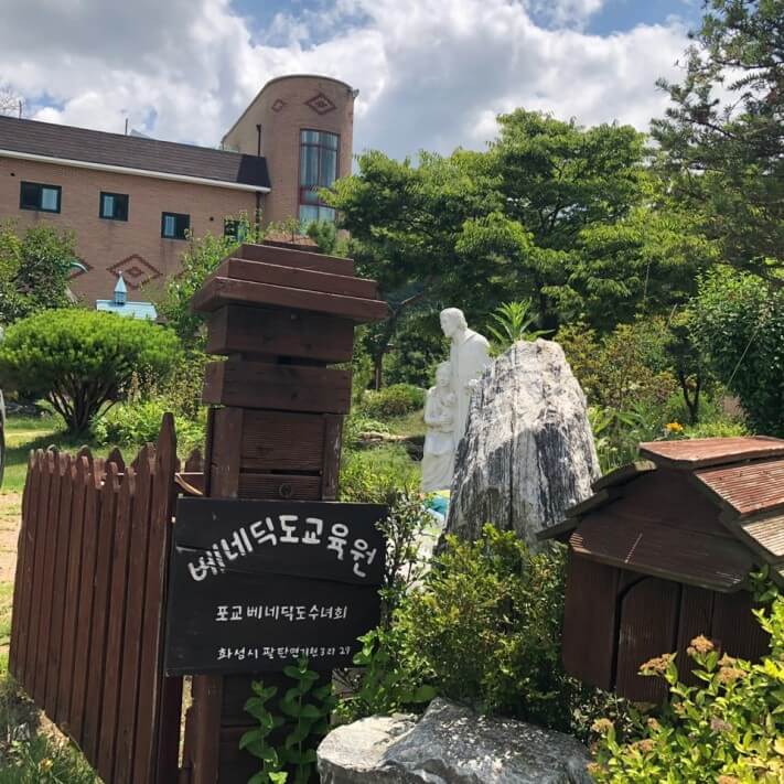 d1ed802e86ac8f5e8ece8630bd24aa7c_1569318