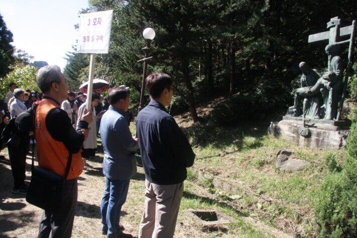 5d850a3bd09b2cc4beab1ddf95c6adfd_1570698